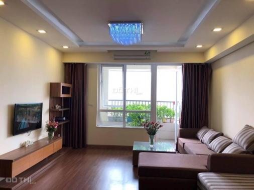 Cho thuê CHCC N04 Trần Duy Hưng - Hoàng Đạo Thúy, 130m2, 3 phòng ngủ sáng, đủ đồ đẹp, giá rẻ nhất
