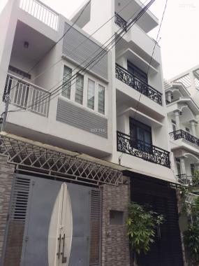 Bán nhà đẹp, hẻm 7m khu vip của Tân Sơn Nhì, 4,2x22m, 1 trệt 1 lầu ST. Giá 8,6 tỷ TL