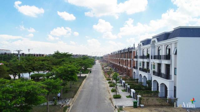 Biệt thự và nhà phố ven sông tại Lavilla Green City tại TP Tân An, SHR, giá 3,2 tỷ, LH: 0966463481