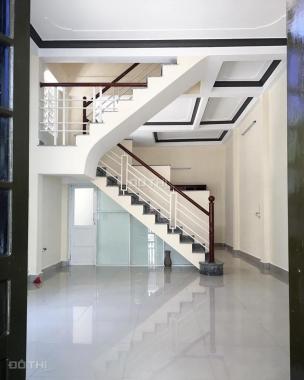 Cho thuê nhà nguyên căn 2 tầng, kiệt ô tô Phan Đình Phùng, thích hợp ở hoặc làm văn phòng