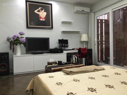 Cho thuê nhà riêng cực đẹp tại Đào Tấn, DT: 40m2 x 5T, MT: 4,5m, full đồ, 3 phòng ngủ. 0339529298