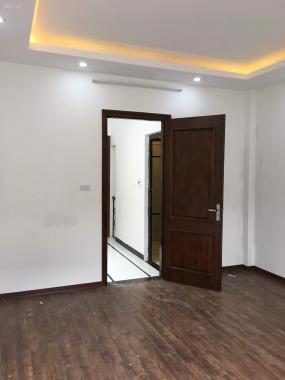 Bán nhà Tân Triều cạnh ủy ban mới ô tô đỗ cách 10m (33m2 - 5T - 4 PN) 2,4 tỷ. LH: 0349344555