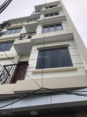 Thua lỗ cần bán gấp căn nhà 5 tầng tại phố Triều Khúc, Thanh Xuân, lô góc, ô tô đỗ cửa. 3.5 tỷ