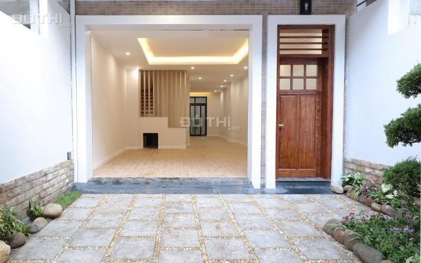 Cho thuê nhà liền kề mặt phố Trương Định xây mới, 5 tầng, full nội thất cao cấp. LH: 0971232992