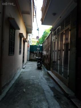 Phân lô Nguyễn Chí Thanh ô tô đỗ cửa (40m2) nhà cách mặt phố 50m, giá 5,2 tỷ. LH 0865 911 811