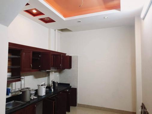 Nhà mới đẹp, kinh doanh, xe tải đỗ cửa, phố Hoàng Mai, 40m2 x 4T, nhỉnh 4 tỷ