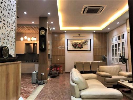 Cầu Giấy, Lạc Long Quân, 30m2 x 5 tầng, 2.68 tỷ. LH: 0943.39.41.59