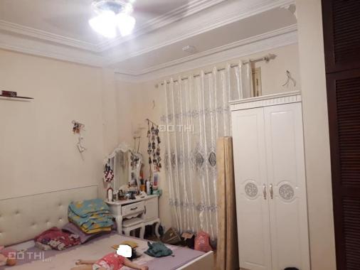 Bán gấp nhà ở Lương Định Của, Đống Đa, 25m2, 4 tầng, 2.3 tỷ, liên hệ 0945818836