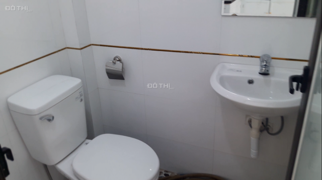 Bán nhà khu Do Lộ, tổ 5 Yên Nghĩa ô tô đỗ cửa, lên 4 - 5T, 750m ra bến xe, 450m ra 1022 Quang Trung