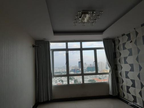 Đi định cư cần bán gấp căn hộ nằm trong khu căn hộ cao cấp Giai Việt - đường Tạ Quang Bửu - Quận 8