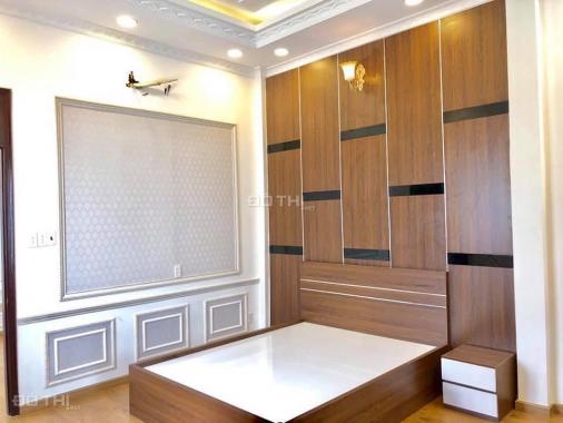 Bán nhà phố mới xây SHR, 4.2x14m, 1T, 3L đường 22, Linh Đông gần CC 4S, cách Phạm Văn Đồng 1km