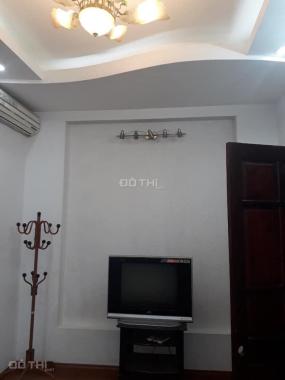 107 Lĩnh Nam, 40m2, 5 tầng, tầng 2 PN + 1 phòng phụ 2.75 tỷ, 0915880682