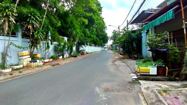 Bán nhà đường Số 6, Nguyễn Duy Trinh 67m2, giá 2 tỷ 9 có thêm 10m2 đất trước nhà