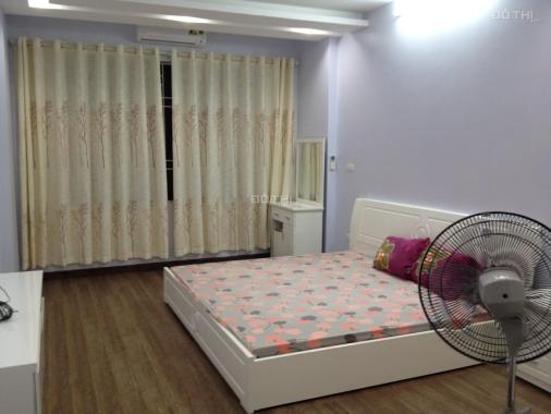 Bán nhanh! Nhà 4 tầng Tư Đình - Long Biên, DT 40m2 full nội thất. LH 0986253572