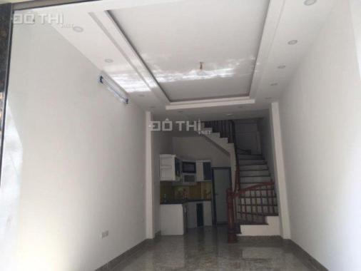 Nhà đẹp Phú Đô 30m2, xây 5 tầng vuông vắn, cách trục Phú Đô 10m, giá 2.75 tỷ. LH 0886313779