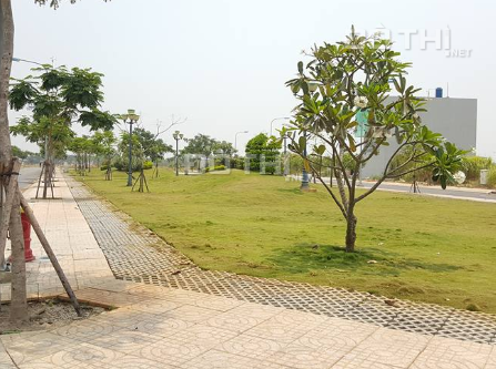 Cần sang gấp lô đất MT Dương Thị Mười, Q.12, gần BV quận 12 đã có sổ riêng từng nền. LH 0938444711