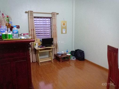 Bán nhà ngõ Phố Ngọc Khánh, trung tâm Ba Đình, 3 mặt thoáng, ngõ thông 51m2, giá 4.7 tỷ, 0989787838