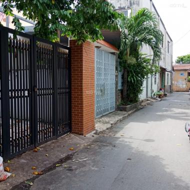 Chính chủ bán nhà nguyên căn 4,5x26,5m đường ĐHT 40, Q.12, gần chợ Lạc Quang