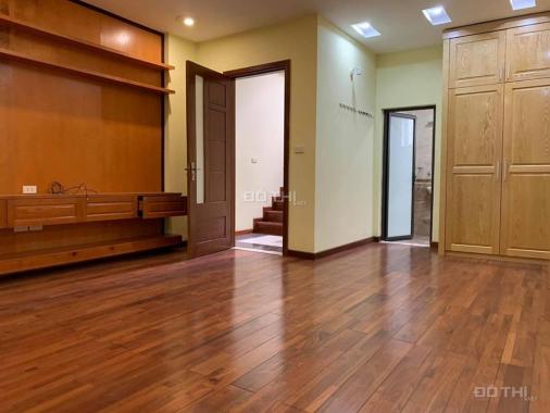 Bán nhà Quan Hoa, Cầu Giấy 50m2, 5 tầng, ngõ ô tô 5.1 tỷ. LH: 0909013010