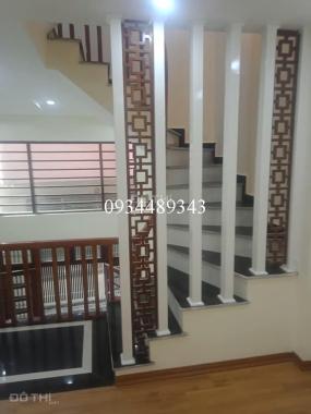 Bán nhà chia lô 5 tầng x 47m2 Hoàng Đạo Thành, Thanh Xuân, nhỉnh 4 tỷ, 0934489343