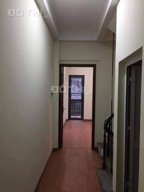 Bán nhà mặt phố kinh doanh đỉnh, 8 tầng, 75m2, Tôn Đức Thắng, Đống Đa, có cầu thang máy