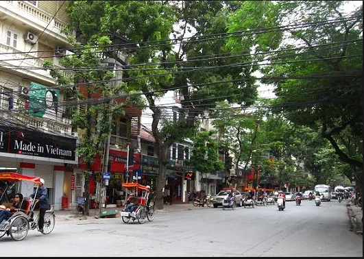 Cho thuê cửa hàng mặt phố Phan Bội Châu (gần nút giao Điện Biên Phủ), 60m2, MT 5m. Giá 50 tr/th