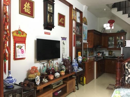 Hơn 3 tỷ có ngay nhà ngõ 67 Văn Cao, 5T, 40m2, đầy đủ nội thất