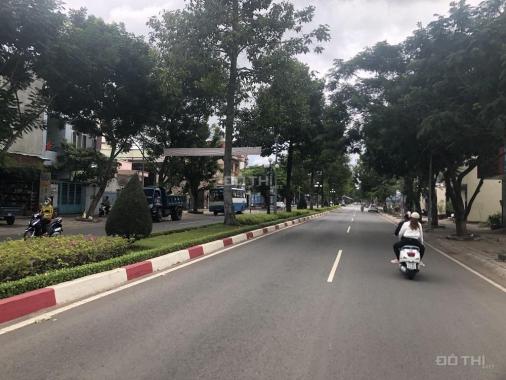 Bán nhà 97m2, giá 3.7 tỷ đại lộ Nguyễn Tất Thành nối dài, thành phố Bà Rịa - Vũng Tàu. 0941314444