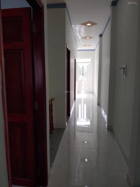 Bán nhà ngay ngã 4 cầu Hóa An, cách mặt đường Bùi Hữu Nghĩa 50m, giá 2.4 tỷ