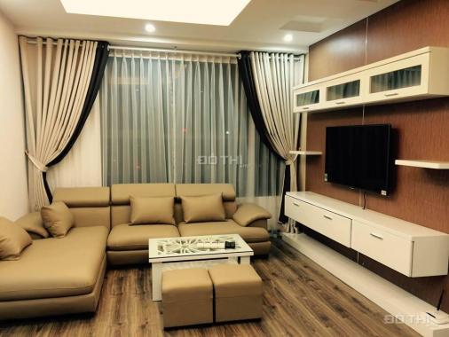 Cho thuê căn hộ Starcity tầng 25, diện tích 112m2, 3 phòng ngủ, full option. LH: 0903205290
