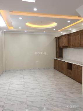 Bán nhà Định Công 43m2, 5 tầng xây mới, giá 4.3 tỷ ô tô đỗ cửa 3 mặt thoáng ngõ thông. 0972638668