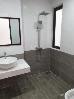 Bán nhà Triều Khúc, Thanh Xuân 38m2, 5 tầng, ngõ ô tô giá 3 tỷ. LH 0966.812.666