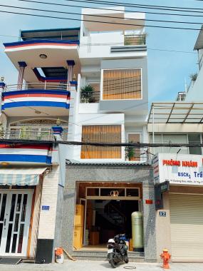 Chính chủ, bán nhà đẹp, mặt tiền sung rộng 20m quận Tân Phú. 4x17m, 3 lầu ST - LH: 0902.773.858