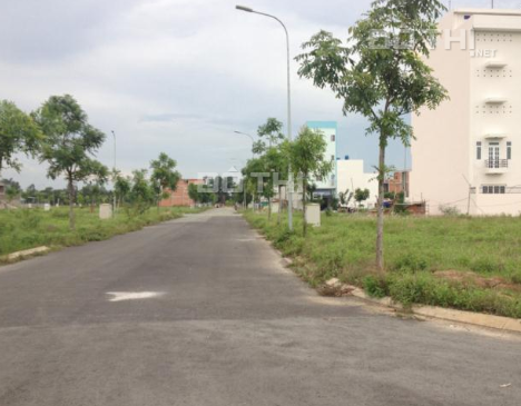 Bán lô đất 90m2 MT Nguyễn Thị Tú cạnh KCN Vĩnh Lộc tiện kinh doanh hay đầu tư. Liên hệ 0938444711