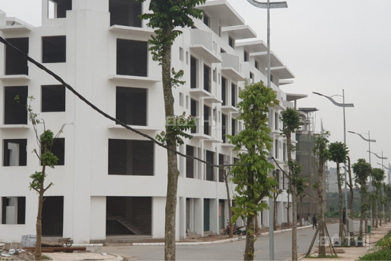 Bán biệt thự dự án Khai Sơn City, Long Biên, Hà Nội, diện tích 88.8m2, giá 12.2 tỷ. LH: 0908812228