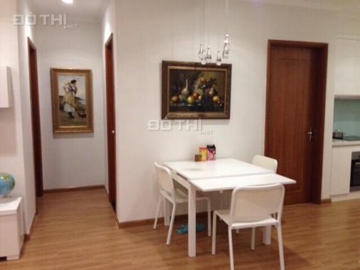 Cho thuê căn hộ 3 PN, tòa R6 Royal City, giá 24tr/th. LH: 0983511099