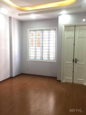 Bán nhà Hồng Mai, lô góc, gần phố, 47m2 * 5 tầng, giá 3.8 tỷ