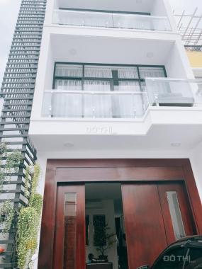 Cần bán căn nhà mới 1 trệt, 2 lầu, phường Phước Long A, diện tích 407,4m2 SD, LH 0798862800