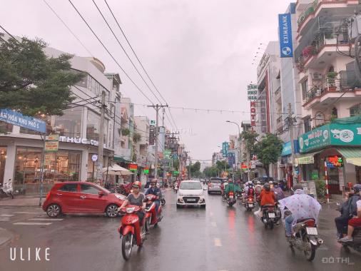 Chính chủ bán nhà MTKD đường Gò Dầu, Phường Tân Sơn Nhì. DT: 6x18m cấp 4 đang cho thuê, vị trí đẹp