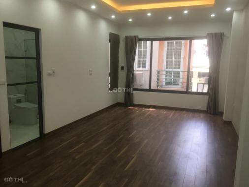 Bán nhà riêng tại đường Nguyễn Lương Bằng, Đống Đa, Hà Nội, diện tích 40m2, giá 3,85 tỷ