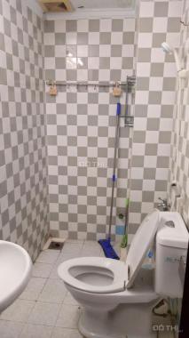 Phòng cao cấp 27m2: 386/39 Lê Văn Sỹ, Q3: 4.3 tr/th toilet trong phòng. 0914.895.118