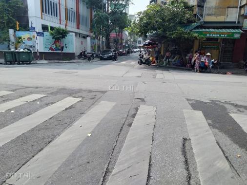 Bán nhà MP Châu Long 153m2, mặt tiền 5,55m nở hậu 6.08m. Giá 40,3 tỷ