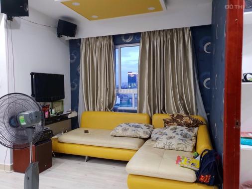 Mình đang cần bán căn hộ IDICO, Tân Phú, 58m2, 2PN, 2WC, view thoáng mát. Giá 1tỷ650tr, nhà đẹp