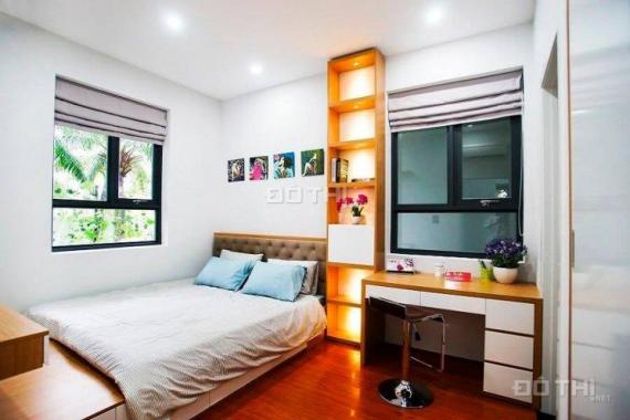 Chính chủ cần bán gấp căn hộ 2 phòng ngủ 2 vệ sinh full nội thất 100% mặt tiền Nguyễn Văn Linh