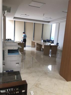 Cho thuê văn phòng tại Khuất Duy Tiến, sàn vp 60 m2 thông sàn thiết kế thông, view thoáng