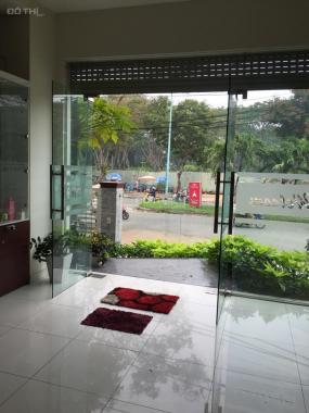 Bán khách sạn mặt tiền đường số 4 khu dân cư Trung Sơn, Ấp 4, Bình Hưng, Bình Chánh gần Cầu Him Lam