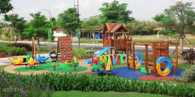 Bán gấp biệt thự 6x20m Phố Đông Village, giá chỉ 7.5 tỷ. 0902 802 803