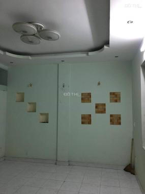 Chính chủ cần bán 1 căn hộ chung cư lầu 2 trong tòa nhà 5 tầng, ngay mặt tiền đường Nguyễn Ái Quốc