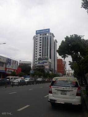 Bán nhà mặt tiền Trần Phú, Phường 4, Quận 5, 40m2, giá 8.6 tỷ