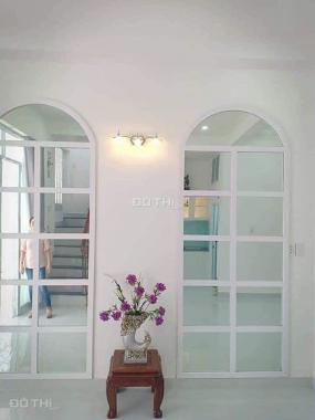 Bán nhà mới giá rẻ 35 m2, 2 lầu đường Phạm Văn Hai, 3.9 tỷ (thương lượng)